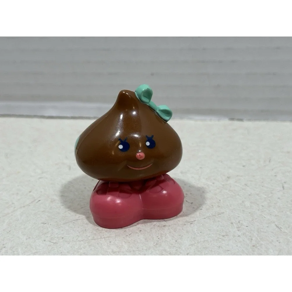 Vintage 1988 Cherry Merry Muffin Chocolottie, Chocolate Drop Accessory Friend